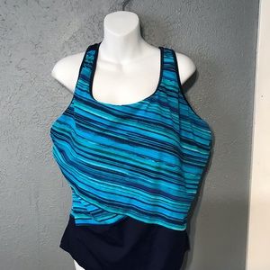 Lands End Ladies one piece swimsuit size 24W